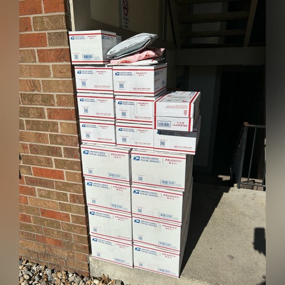 👑😈🏴‍☠️ KingzMarket631 Is LIVE 👑😈🏴‍☠️ - Picture 11 of 16